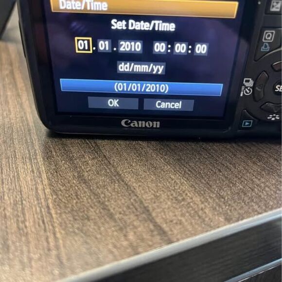 Canon EOS 550d and Sigma Lens - Picture 8 of 10